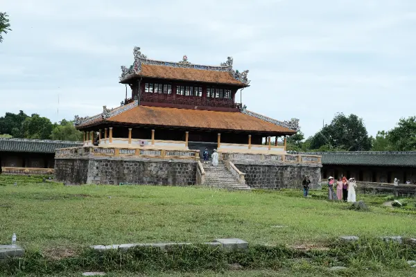 Imperial City