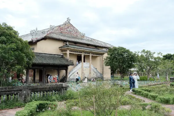 Imperial City