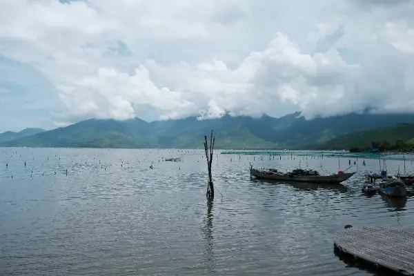 Drive from Hoi An to Hue